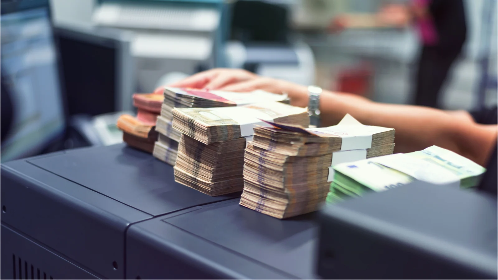 Imagem do artigo Seguro Garantia Financeira: Aplicações e alternativas que estão ao seu alcance.